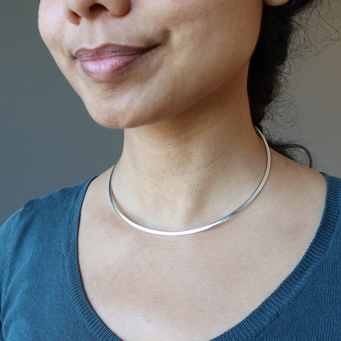 model wearing silver plated brass Neckwire choker necklace