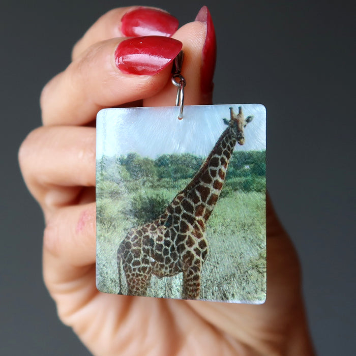 Shell Jewelry Set I Stand Tall! Giraffe Animal Earrings & Pendant