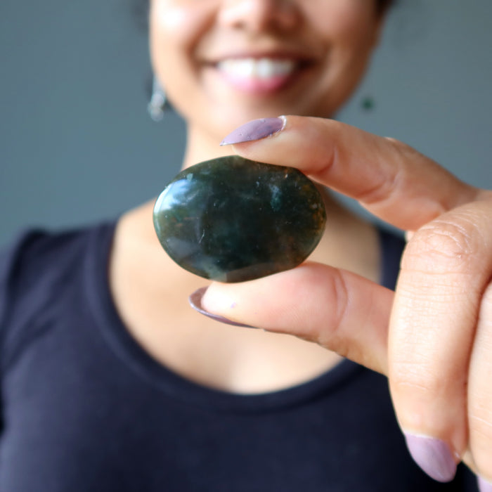 Moss Agate Cabochon Beauty in the Mirror Oval Red Jasper Gem