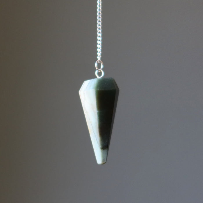 green aventurine pendulum