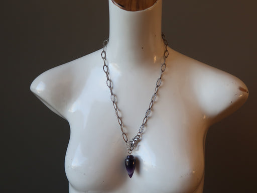 21 inches Chevron Purple Point Amethyst pendant with Silver Chain and Cat Yarn on the mannequin