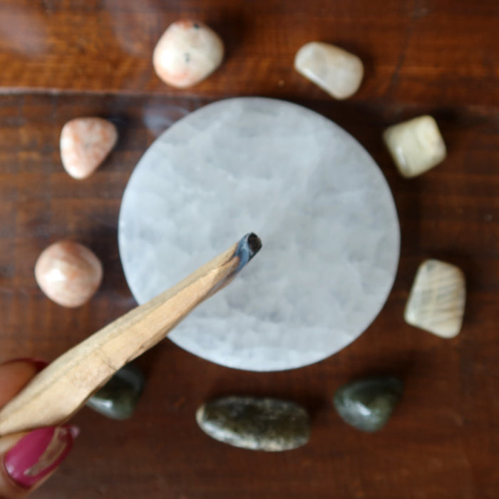 Astrology Set Destiny in the Sky: Sun-Moon Crystals Selenite Charger