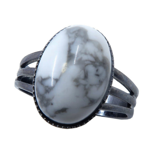 white and gray howlite oval in gunmetal ring