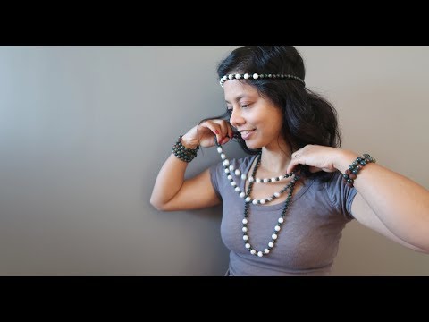 video featuring howlite and bloodstone beaded necklace