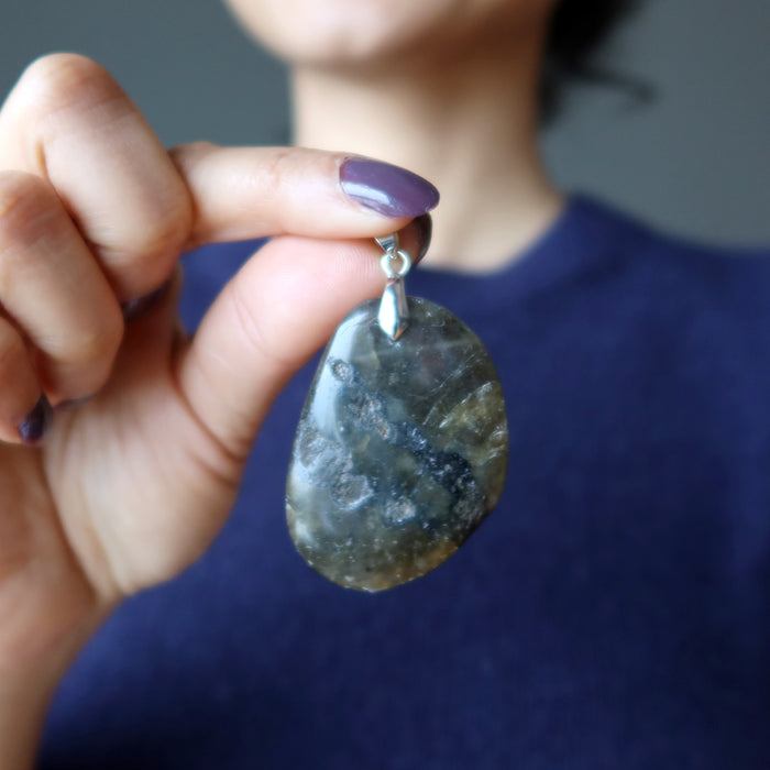 Labradorite Pendant Touch of Fearless Magic Healers Gemstone
