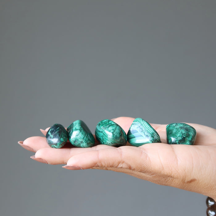 malachite tumbled stones