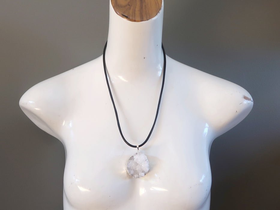 Quartz Clear Necklace Raw White Cluster Sparkling Stone Chunky Leather
